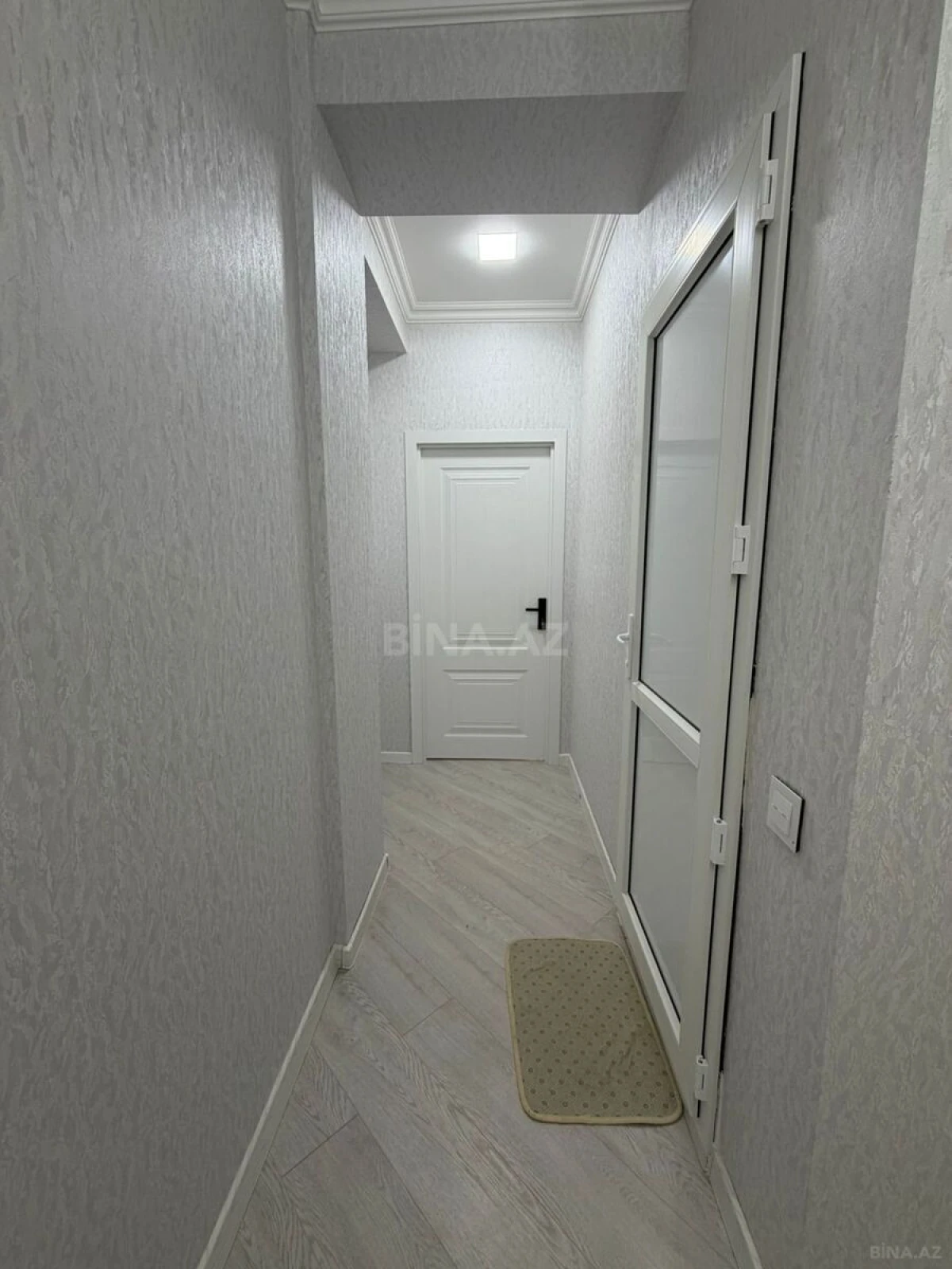 Satılır 2 otaqlı mənzil 53 m²