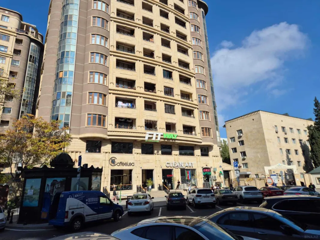 Satılır obyekt 150 m²