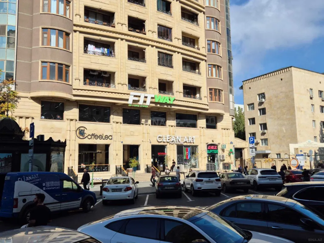 Satılır obyekt 150 m²