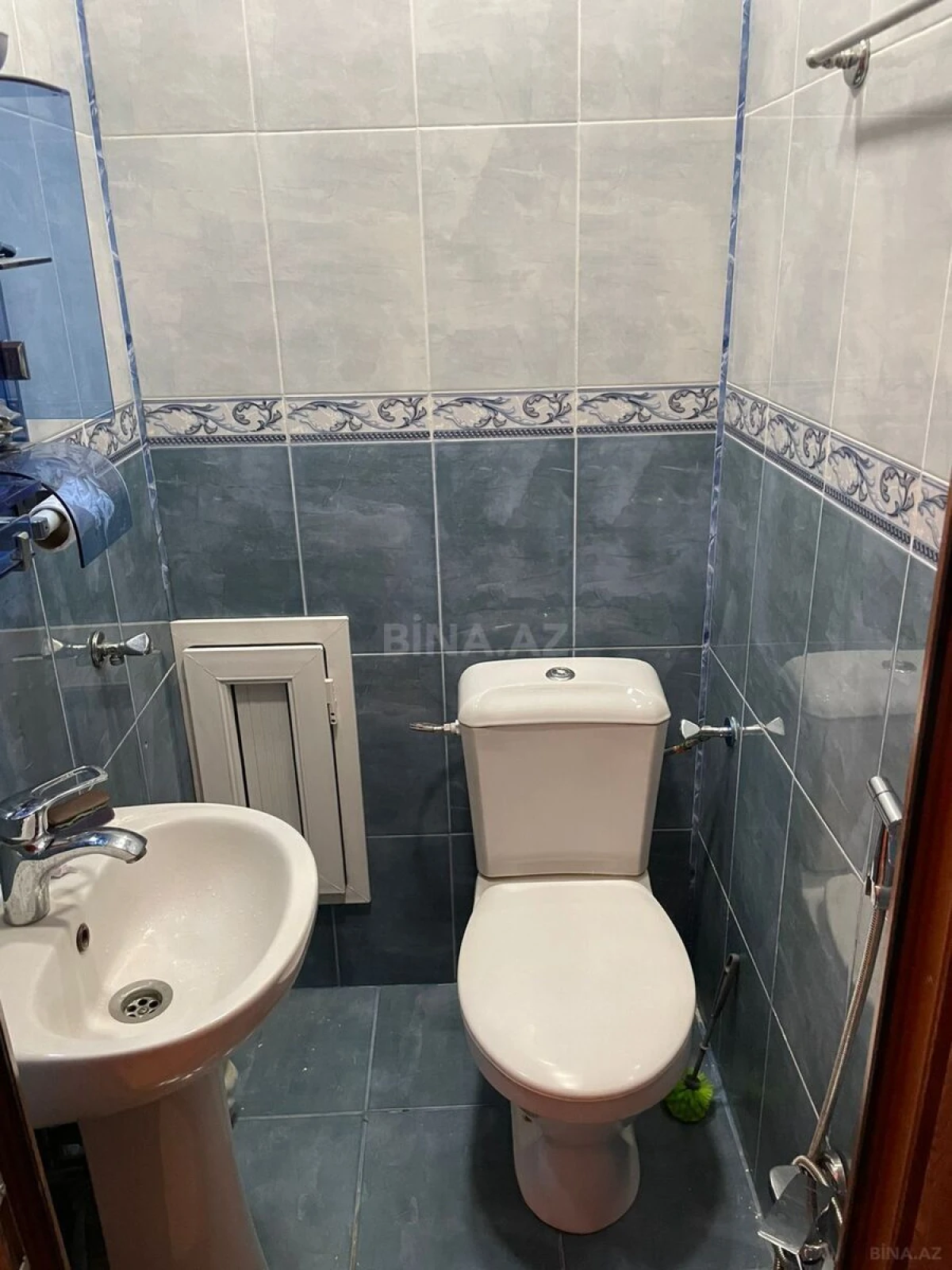 Satılır 3 otaqlı mənzil 108 m²