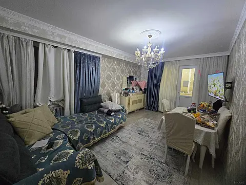 Satılır 2 otaqlı mənzil 47 m²