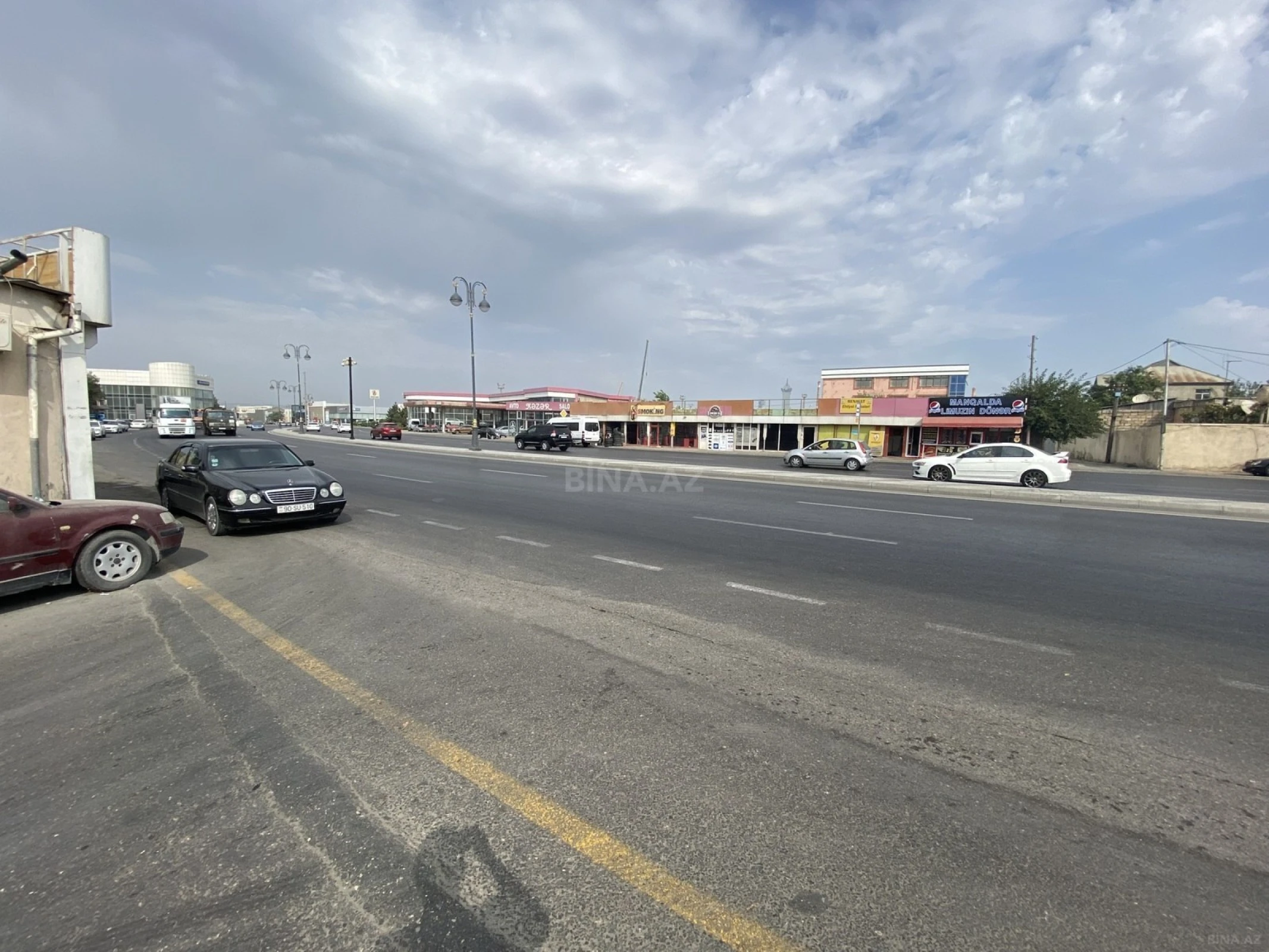 Satılır obyekt 95 m²