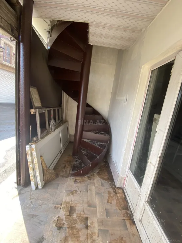 Satılır obyekt 95 m²