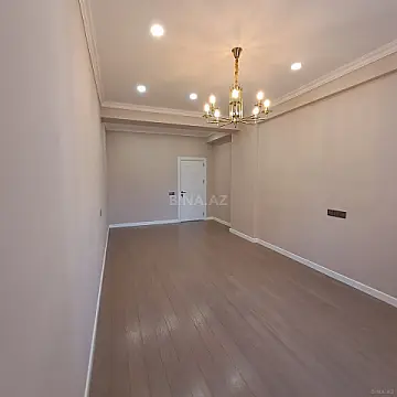 Satılır 2 otaqlı mənzil 103 m²