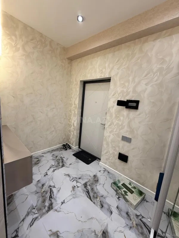 Kirayə verilir 2 otaqlı mənzil 60 m²