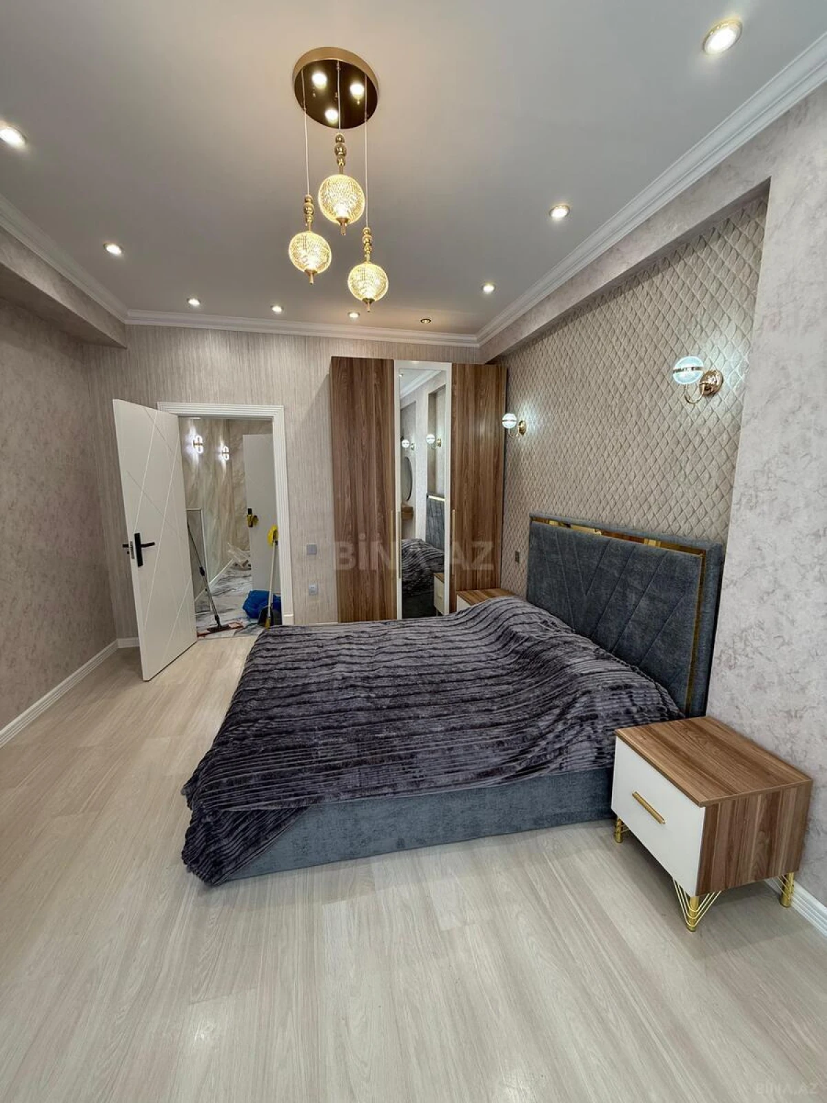 Kirayə verilir 2 otaqlı mənzil 60 m²