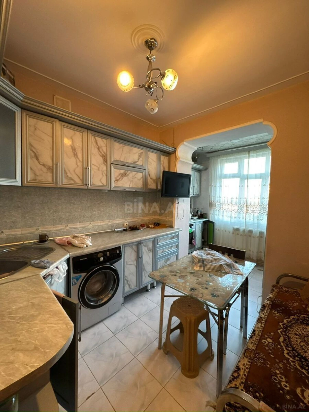 Satılır 4 otaqlı mənzil 100 m²