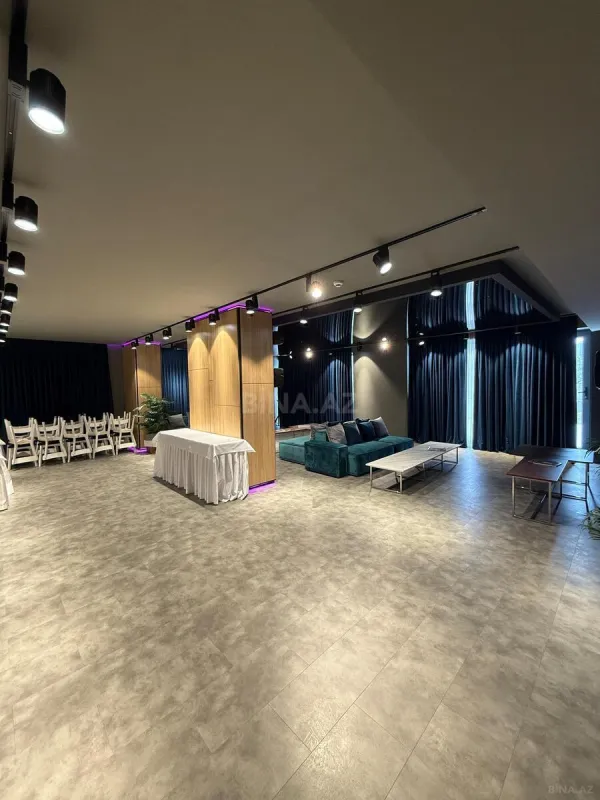 Kirayə verilir 2 otaqlı mənzil 67 m²