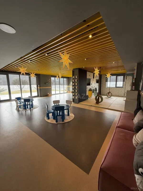 Kirayə verilir 2 otaqlı mənzil 67 m²