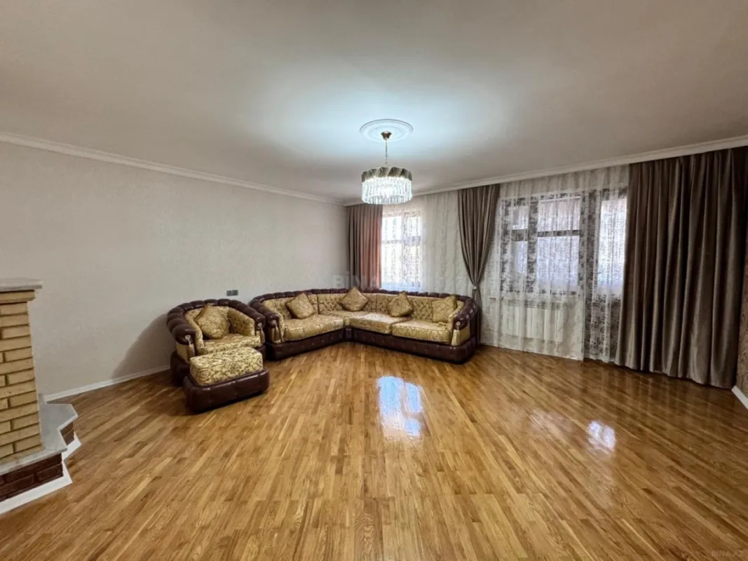 Satılır 4 otaqlı mənzil 90 m²