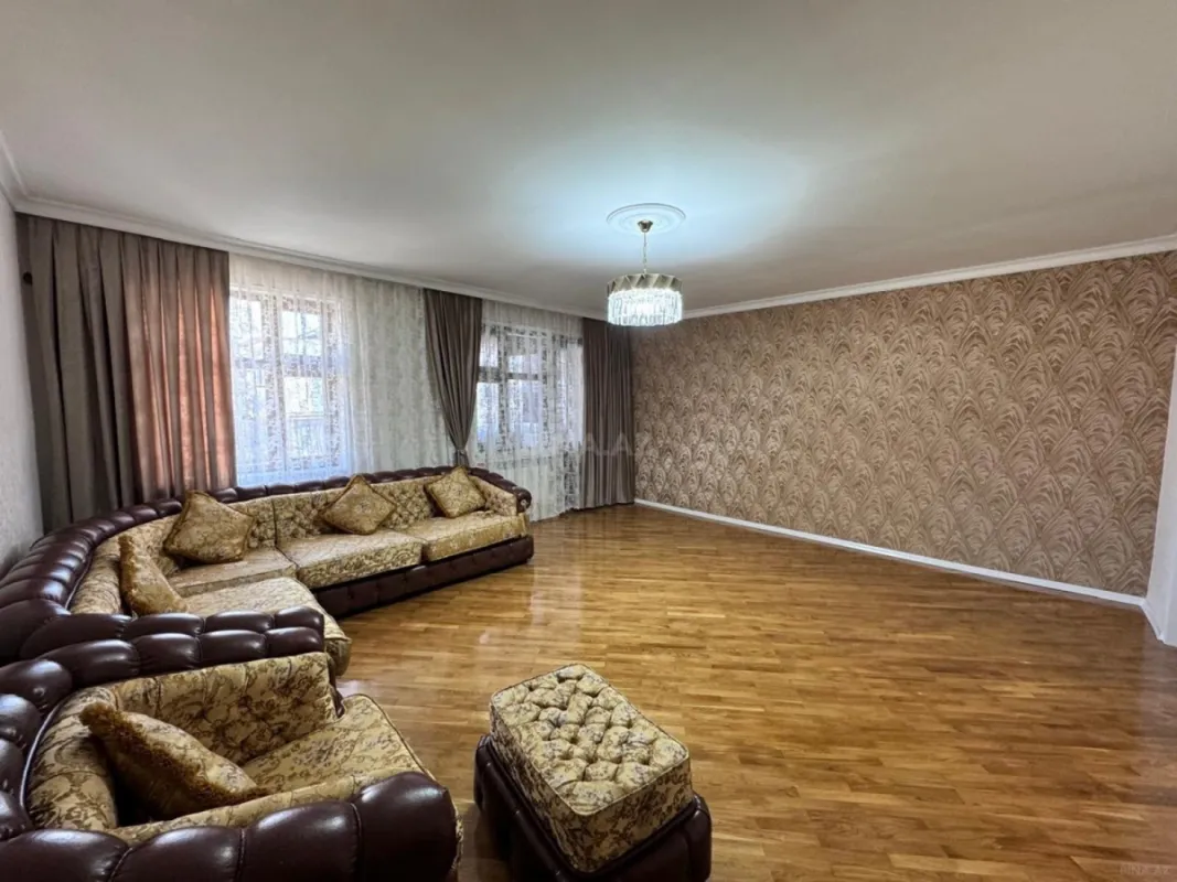 Satılır 4 otaqlı mənzil 90 m²