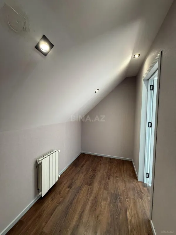 Satılır 4 otaqlı həyət evi 105 m²