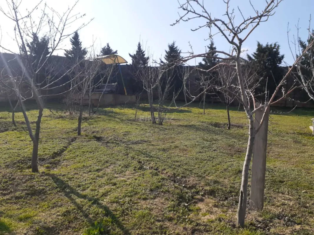 Satılır 1 otaqlı həyət evi 60 m²