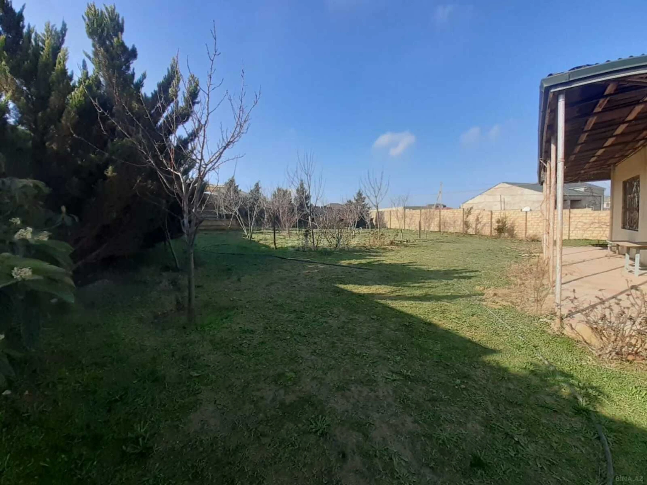 Satılır 1 otaqlı həyət evi 60 m²