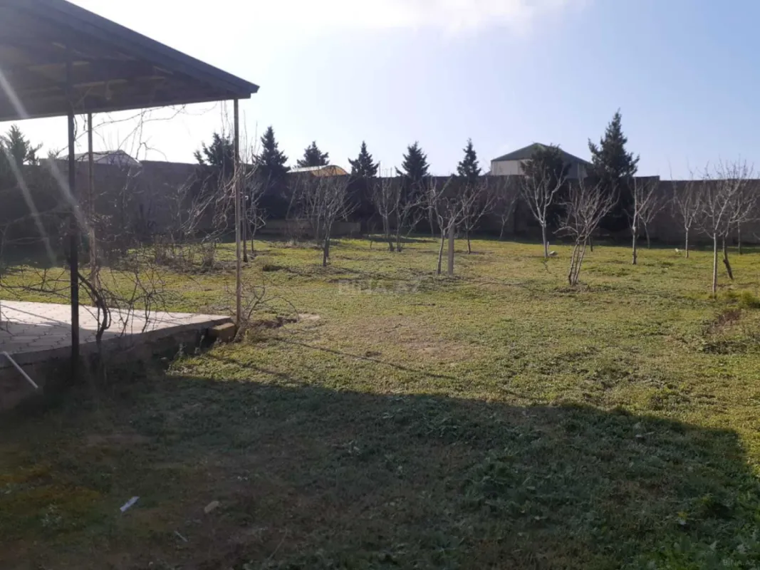 Satılır 1 otaqlı həyət evi 60 m²