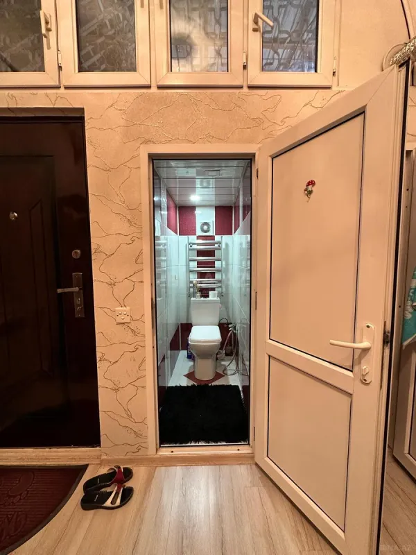 Satılır 4 otaqlı mənzil 118 m²