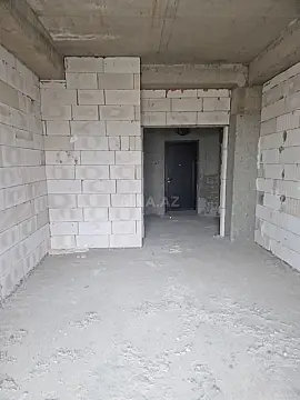 Satılır 3 otaqlı mənzil 130 m²