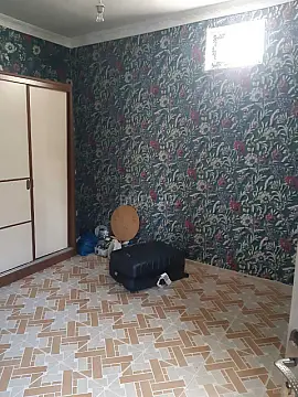 Satılır 8 otaqlı həyət evi 163 m²