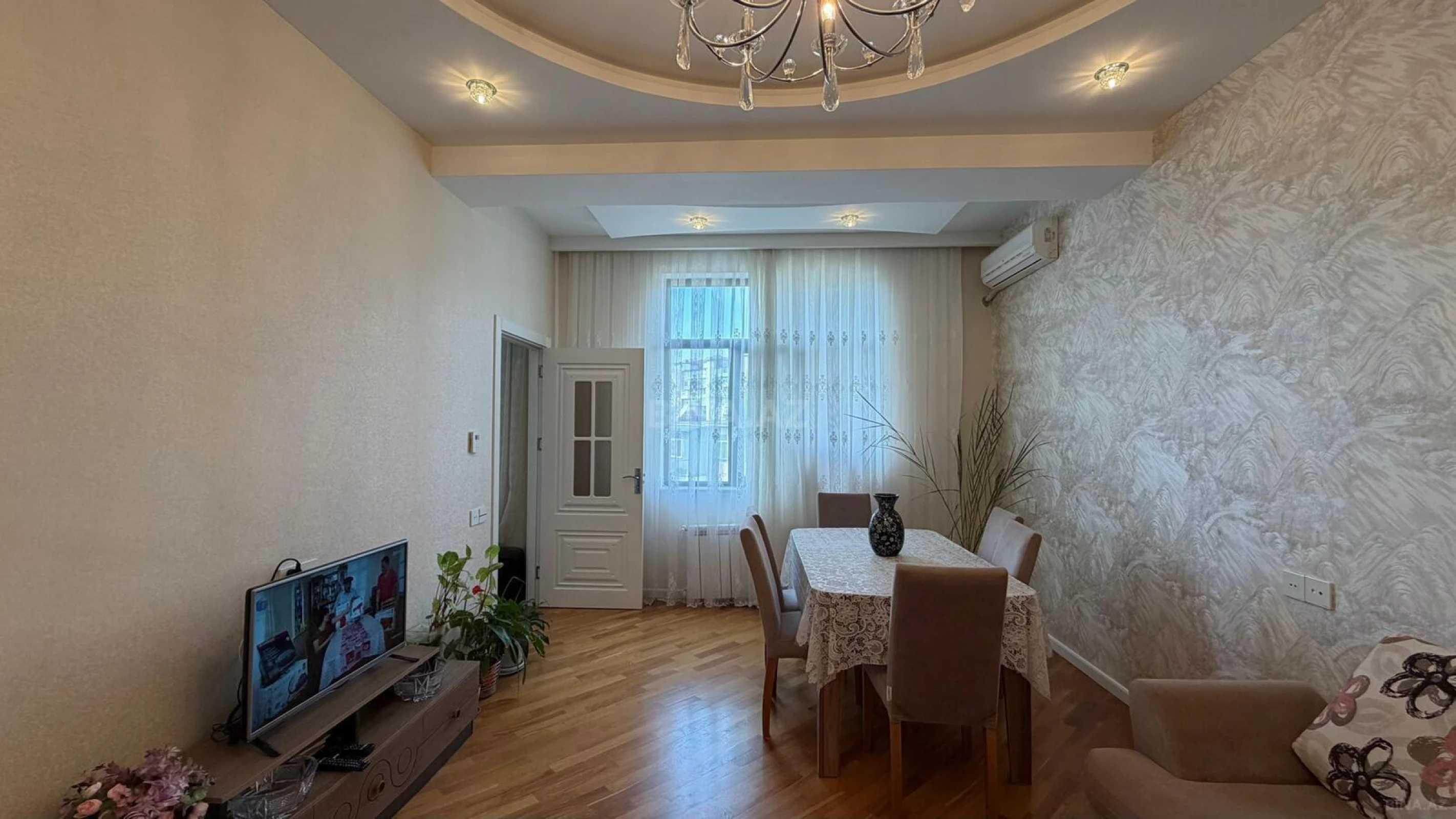 Satılır 2 otaqlı mənzil 55 m²