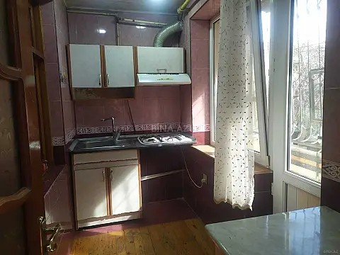 Kirayə verilir 3 otaqlı mənzil 75 m²