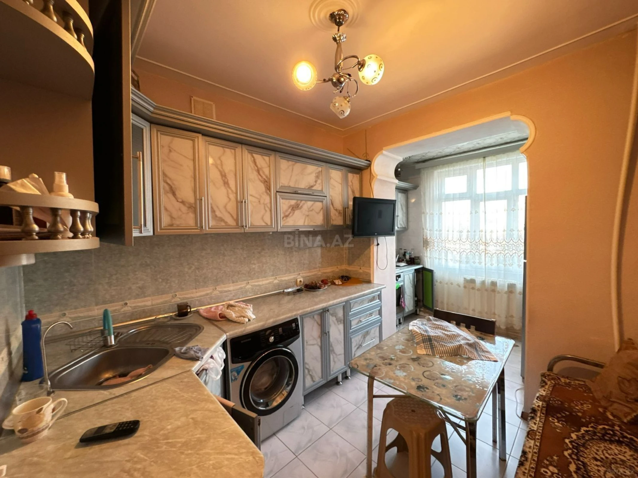 Satılır 4 otaqlı mənzil 100 m²