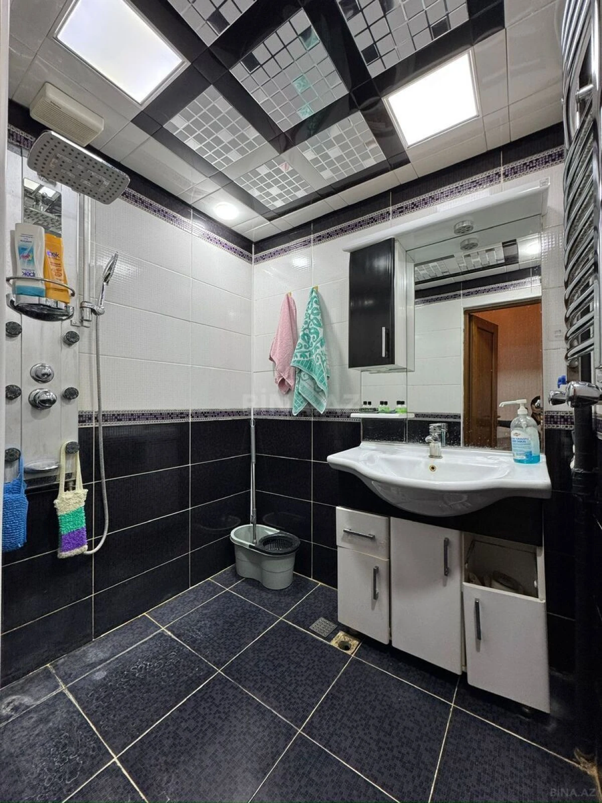 Satılır 4 otaqlı mənzil 100 m²