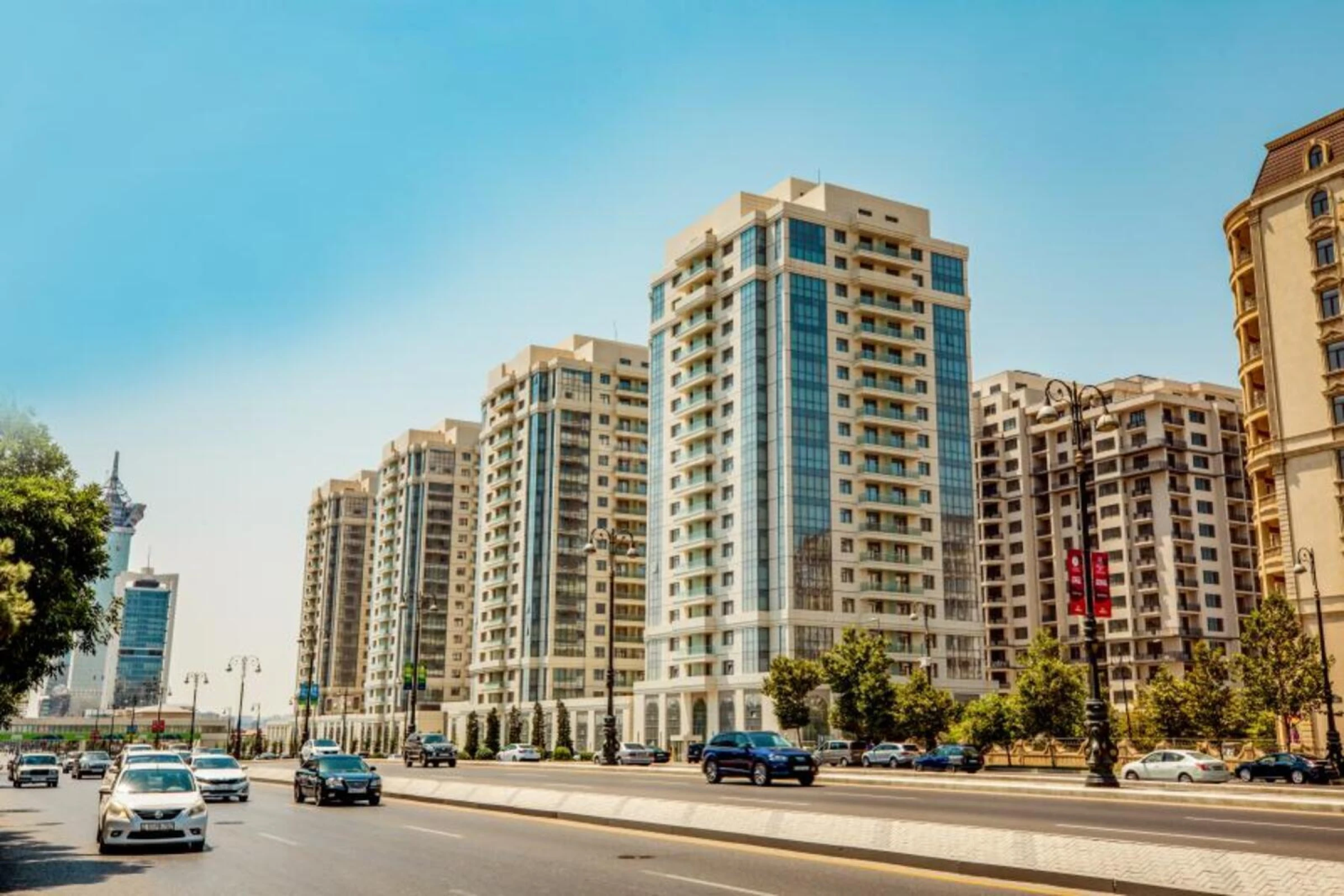 Satılır 3 otaqlı mənzil 118 m²