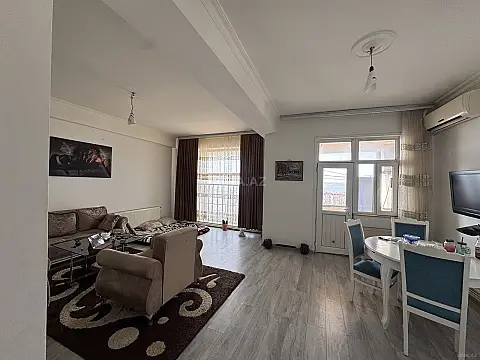 Kirayə verilir 2 otaqlı mənzil 100 m²