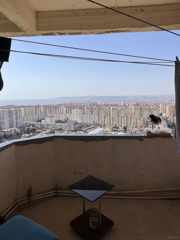 Kirayə verilir 2 otaqlı mənzil 100 m²