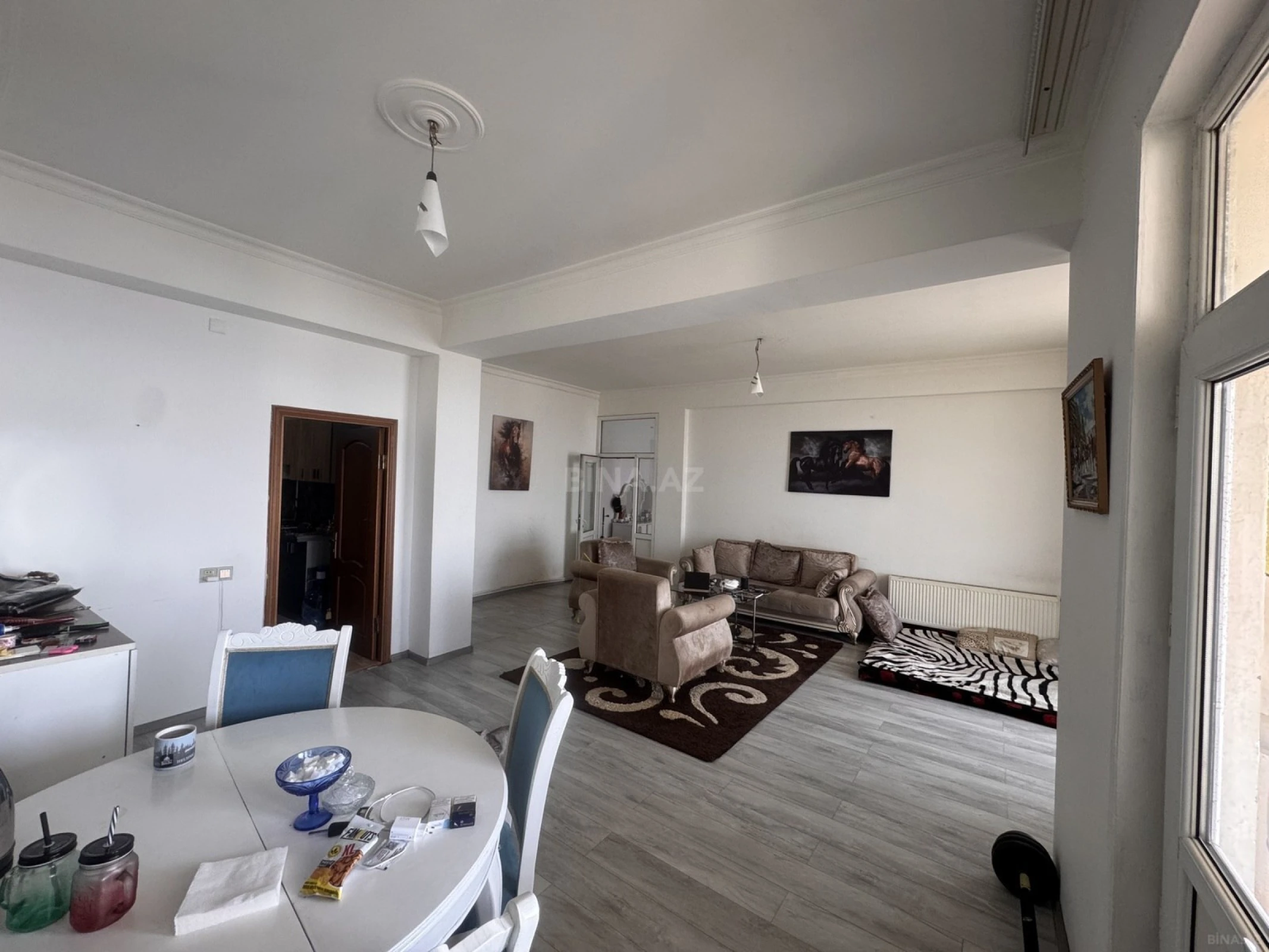 Kirayə verilir 2 otaqlı mənzil 100 m²