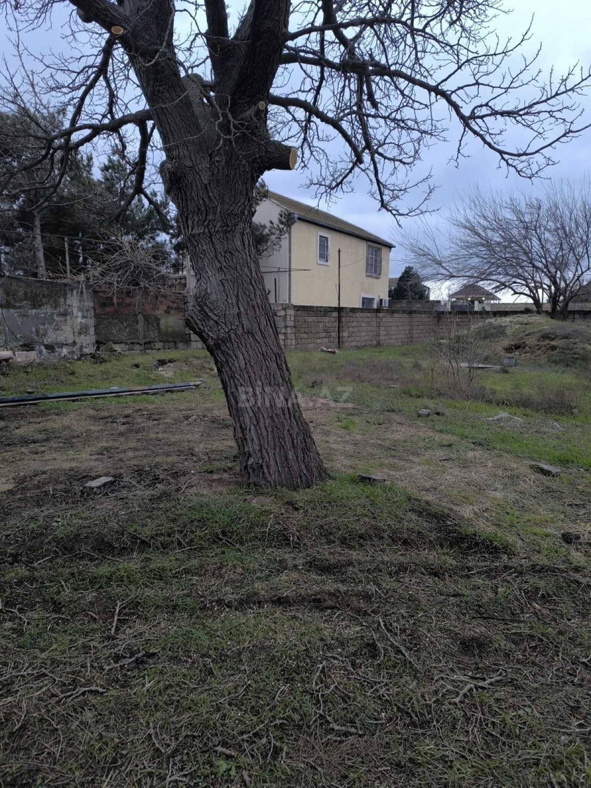 Satılır torpaq sahəsi 4 m²