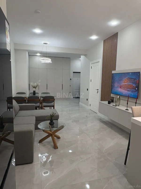 Kirayə verilir 2 otaqlı mənzil 63 m²