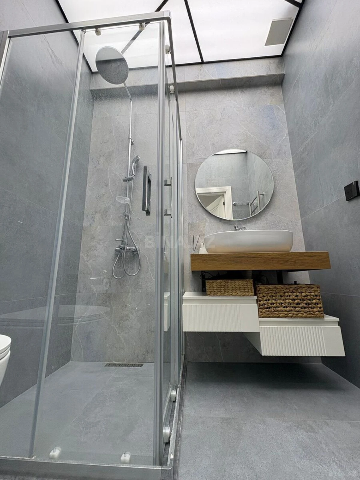 Kirayə verilir 2 otaqlı mənzil 63 m²