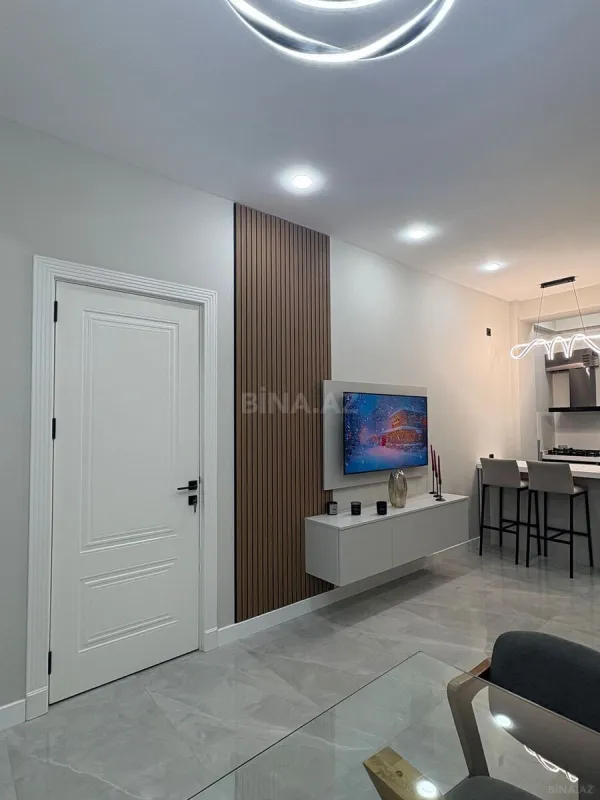Kirayə verilir 2 otaqlı mənzil 63 m²