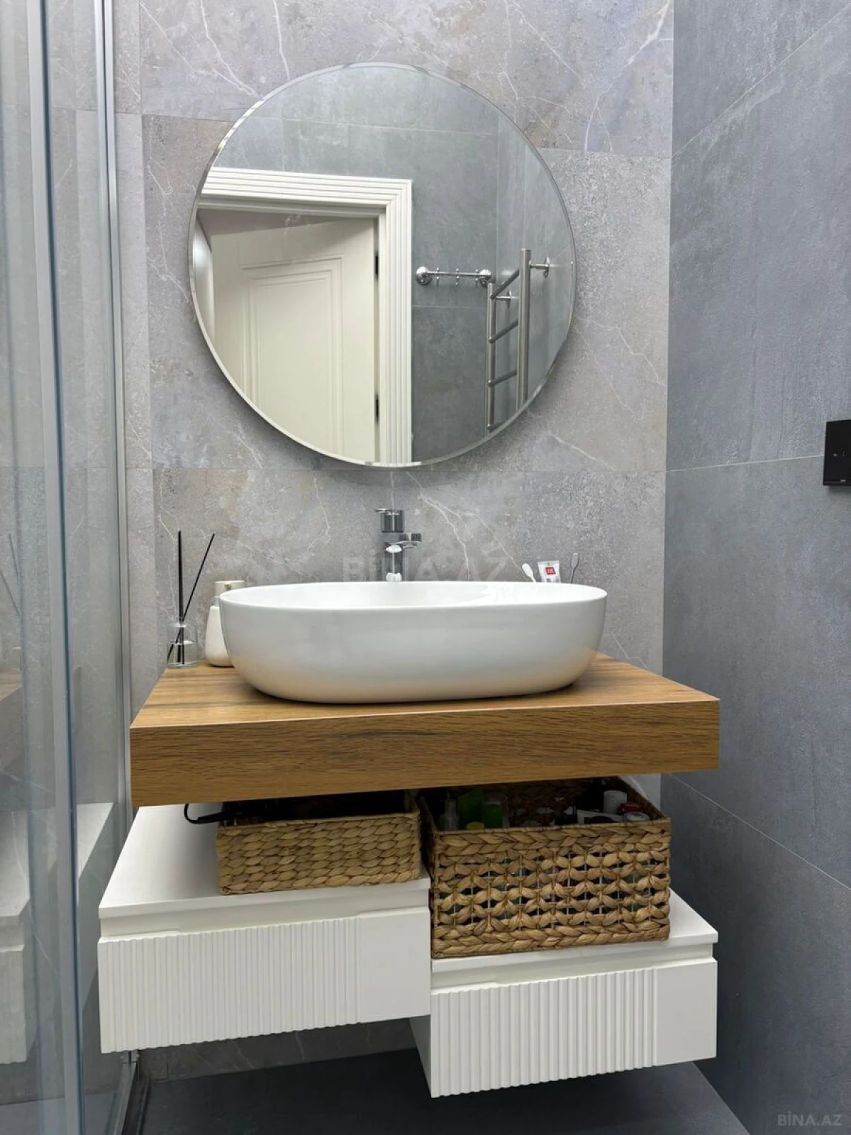 Kirayə verilir 2 otaqlı mənzil 63 m²