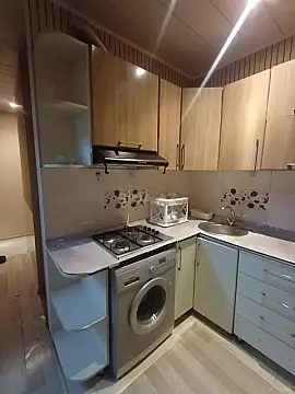 Kirayə verilir 2 otaqlı mənzil 65 m²