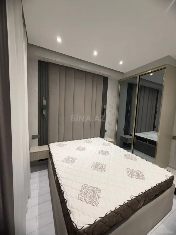 Kirayə verilir 2 otaqlı mənzil 75 m²
