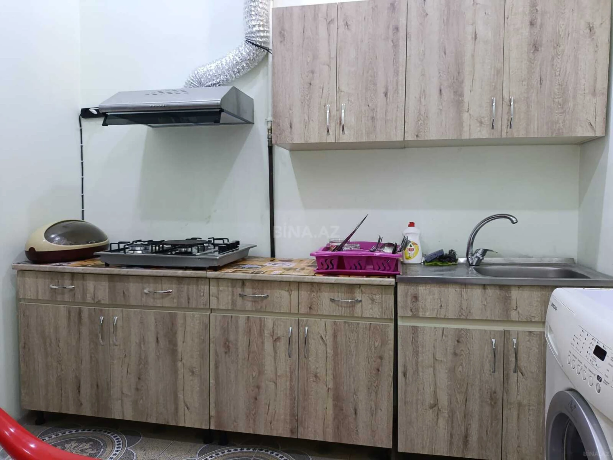 Kirayə verilir 2 otaqlı mənzil 75 m²