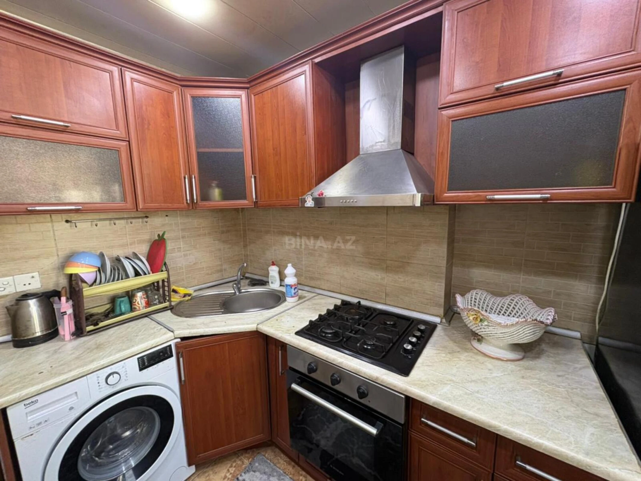 Kirayə verilir 2 otaqlı mənzil 62 m²
