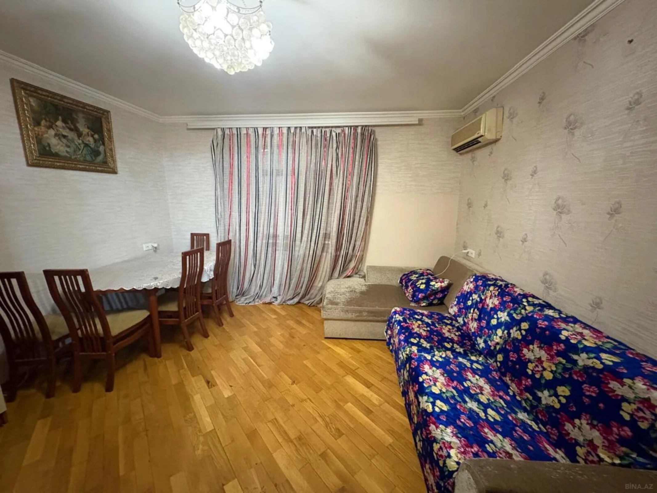 Kirayə verilir 2 otaqlı mənzil 62 m²