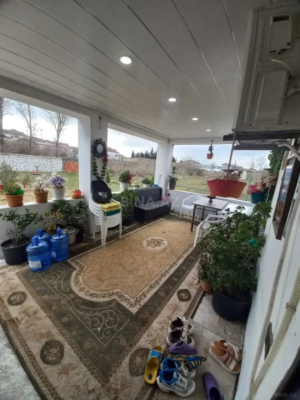Satılır 3 otaqlı həyət evi 100 m²