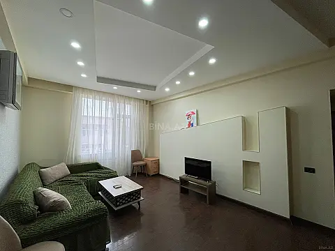 Kirayə verilir 2 otaqlı mənzil 80 m²