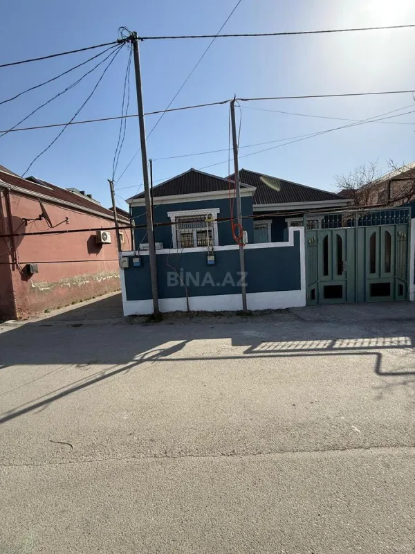 Satılır 4 otaqlı həyət evi 80 m²