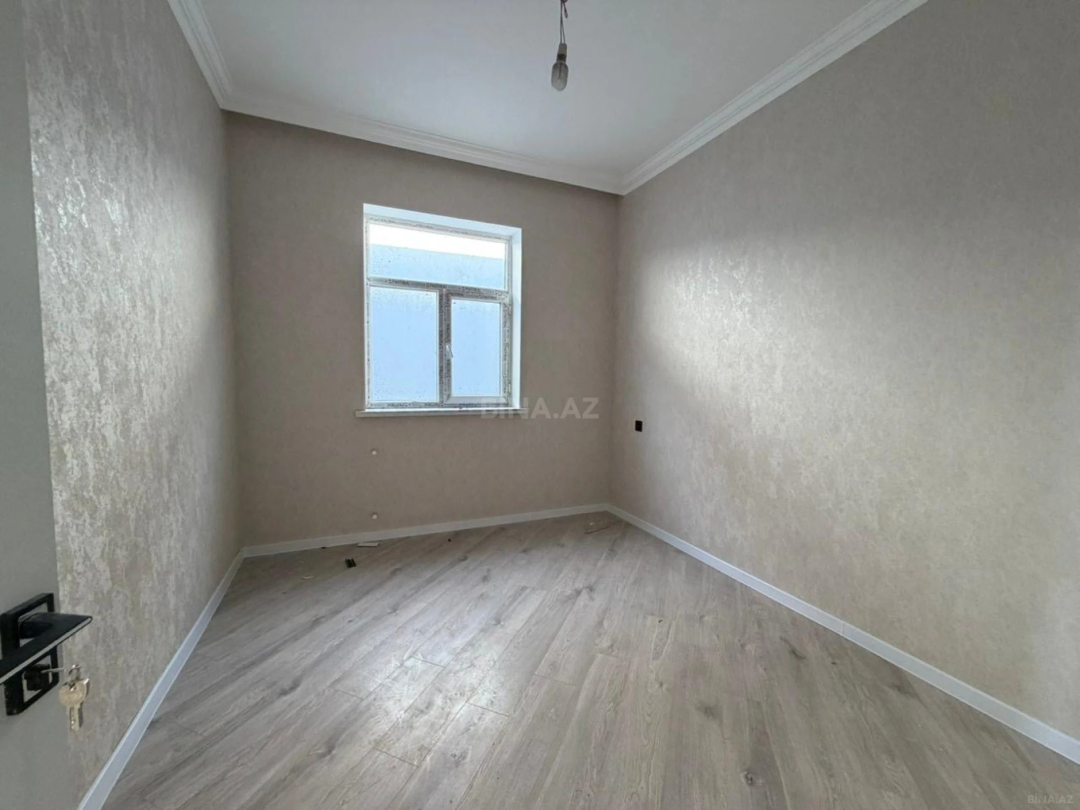 Satılır 4 otaqlı həyət evi 120 m²