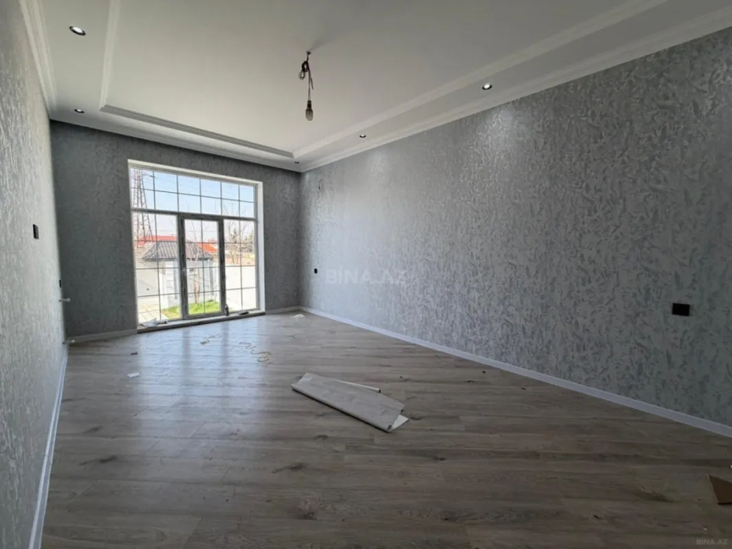 Satılır 4 otaqlı həyət evi 120 m²
