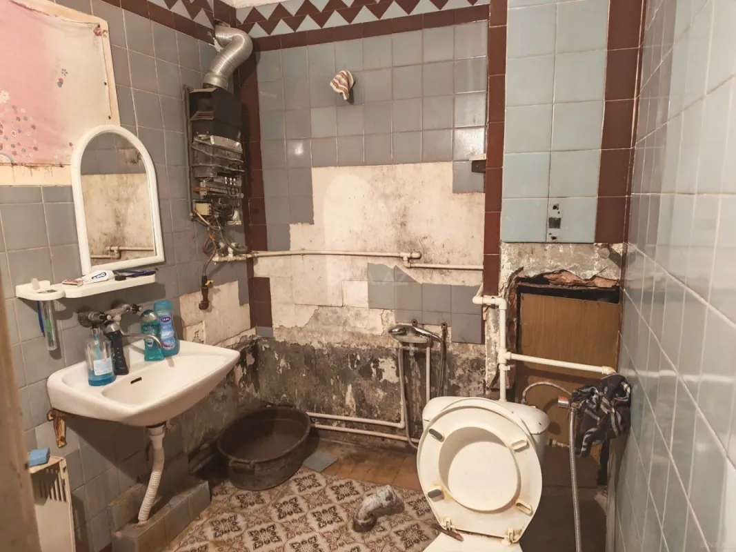 Satılır 1 otaqlı mənzil 40 m²