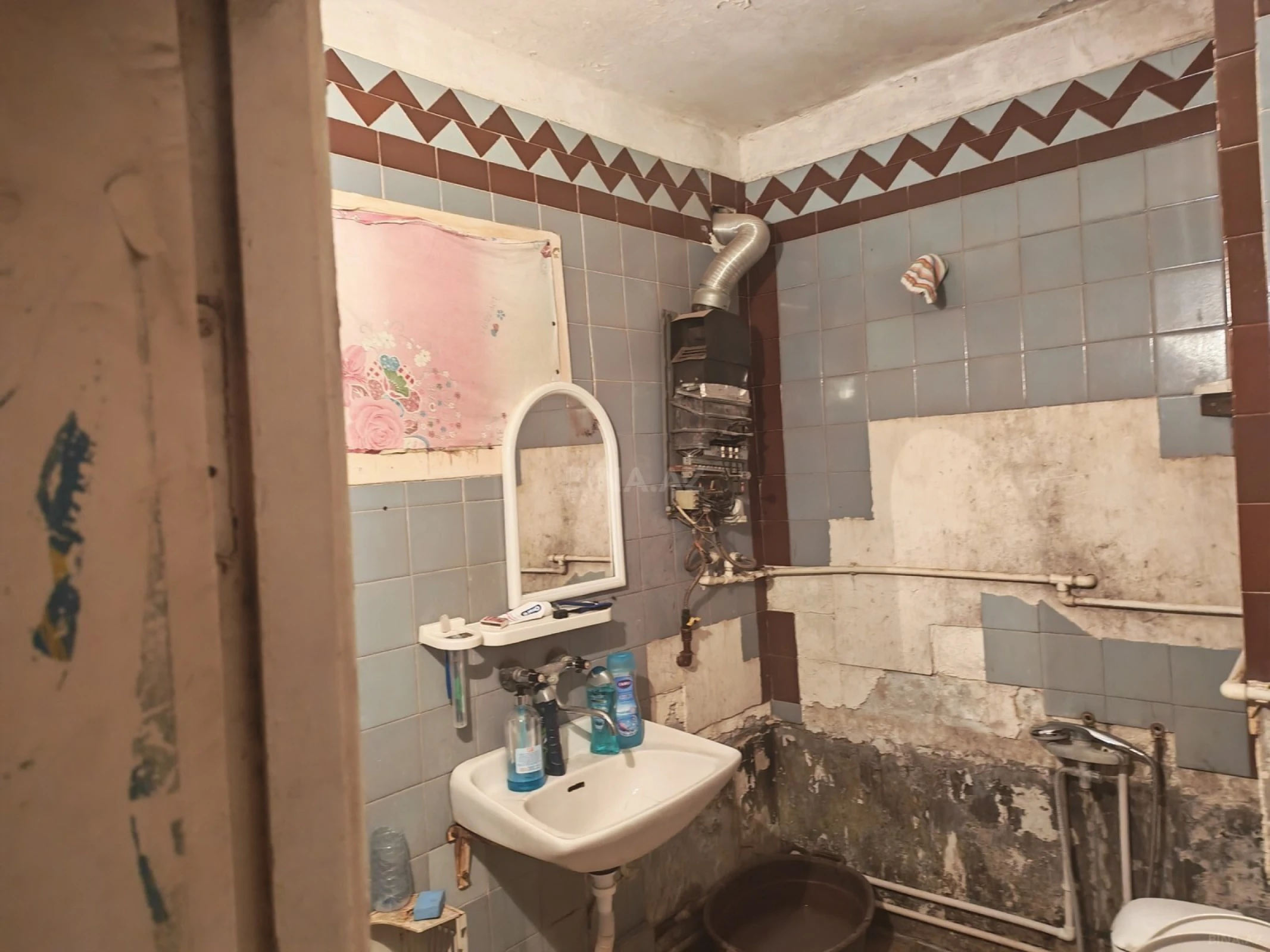 Satılır 1 otaqlı mənzil 40 m²