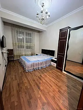 Kirayə verilir 1 otaqlı mənzil 41 m²