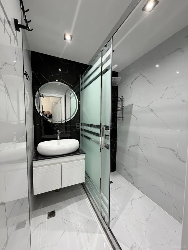 Satılır 3 otaqlı mənzil 80 m²