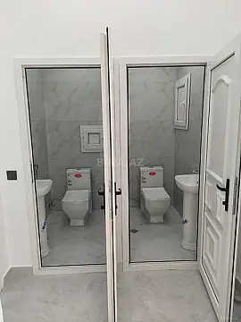 Kirayə verilir obyekt 175 m²